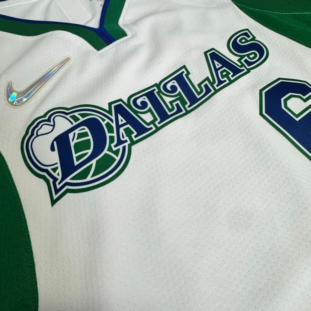 75주년 한정판 포르징기스 댈러스 스윙맨 져지 NBA 유니폼 - L