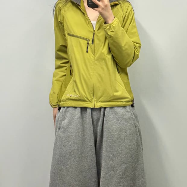 몽벨 재팬 신슐레이트 나일론 자켓