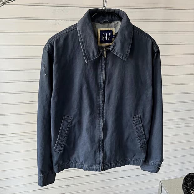 2000s GAP faded jacket