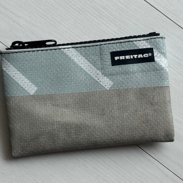 프라이탁 블레어 파우치 / 카드지갑