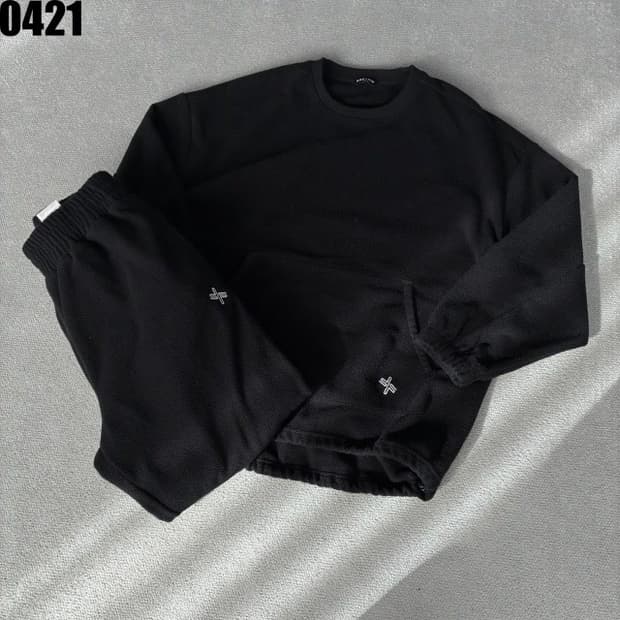 젝시믹스 검정색 상하의 트레이닝 세트 Free