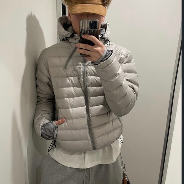 왓츠더유즈 경량패딩 그레이 M