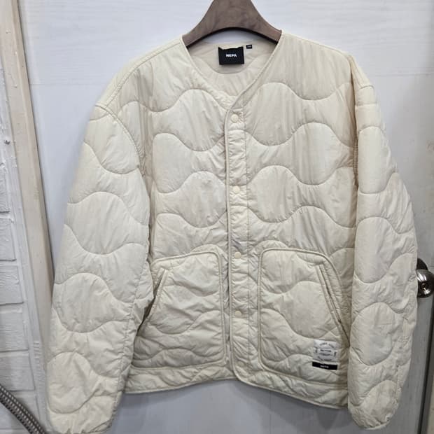 105,XL)) NEPA 네파 경량 점퍼! 가볍고 옷상태도 짱 좋아요!