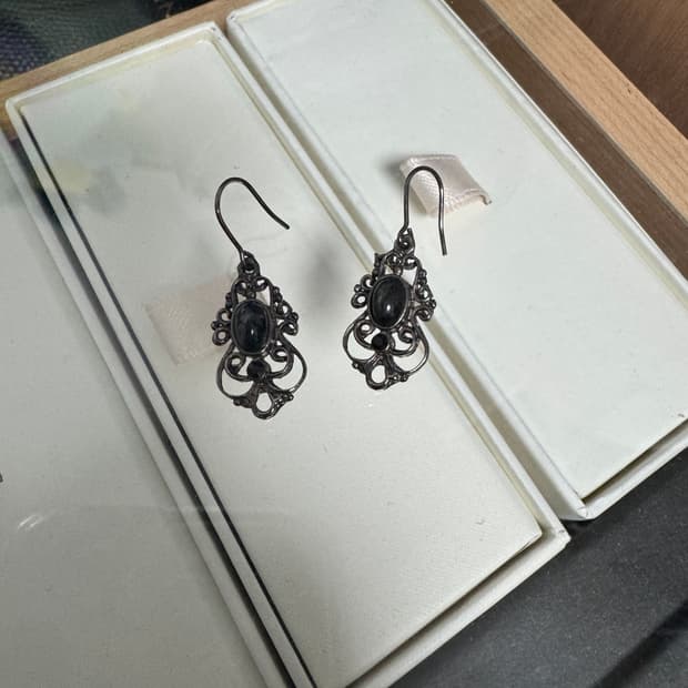 고딕 빈티지 귀걸이