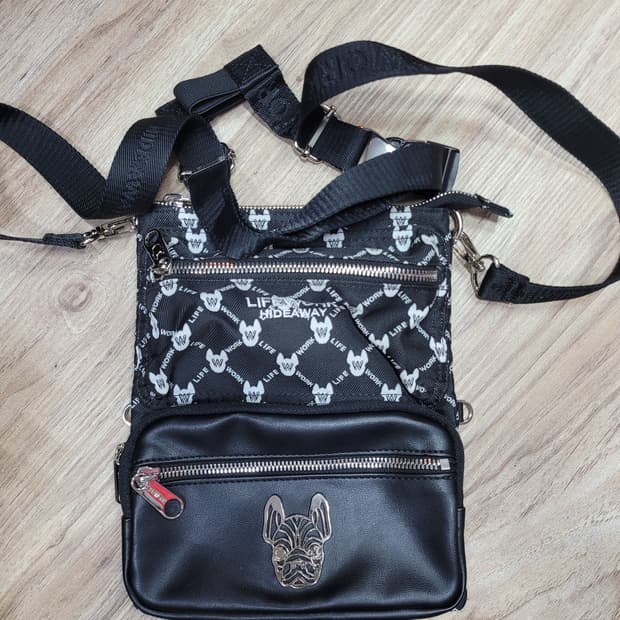 Lifework 라이프워크 블랙 미니 크로스백 가방