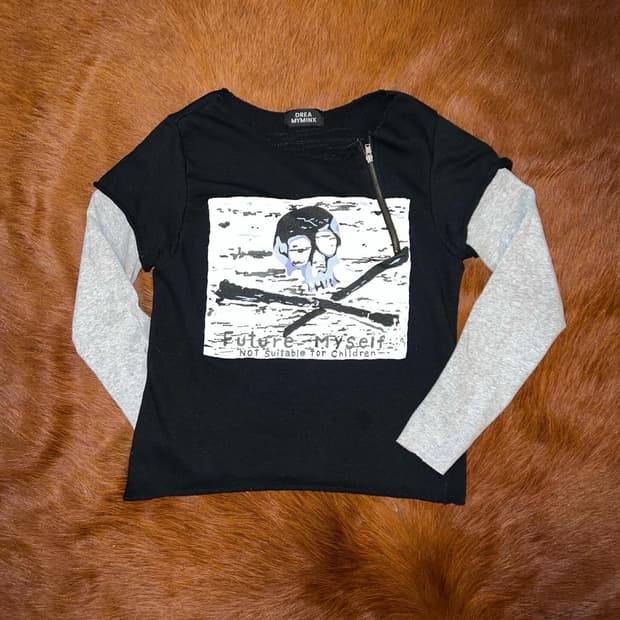 해골 사선 포인트 지퍼 롱슬리브