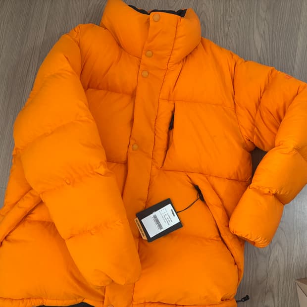 미착용 코오롱 볼륨 푸퍼 중기장 패딩 여성 오버핏 90.95