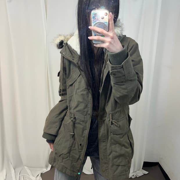 00‘s 카키 울프죠 야상 점퍼 (하자 확인 필수)