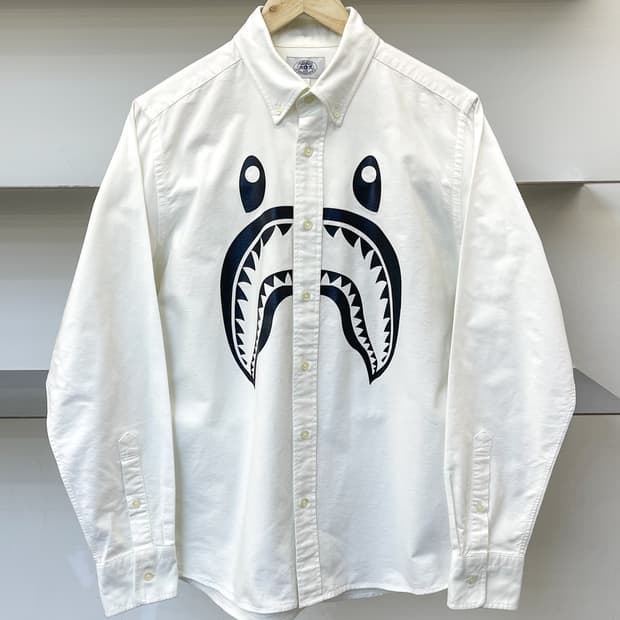 베이프 샤크 페이스 셔츠