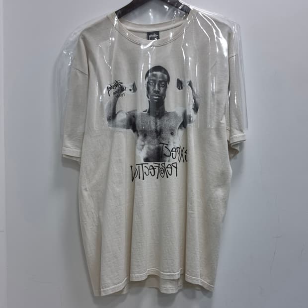 스투시 x 마틴 로즈 스탠드 펌 피그먼트 다이드 티 내츄럴 L / 할인