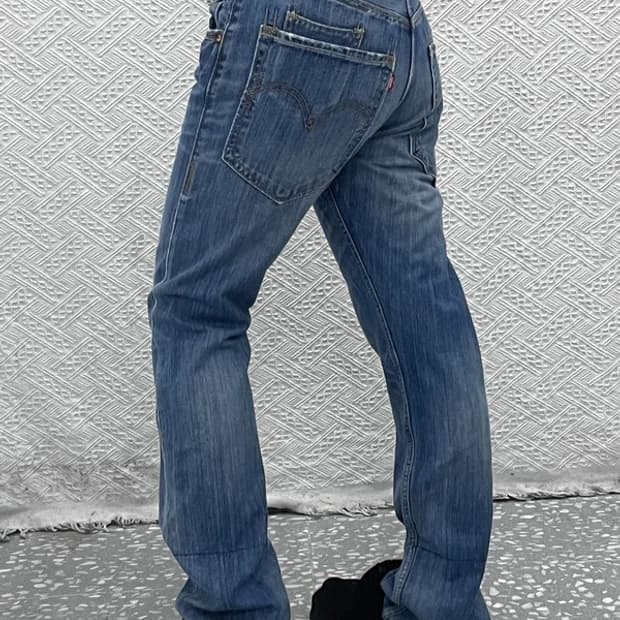 리바이스 522 슬림 스트레이트 데님 청바지 30인치 C06994