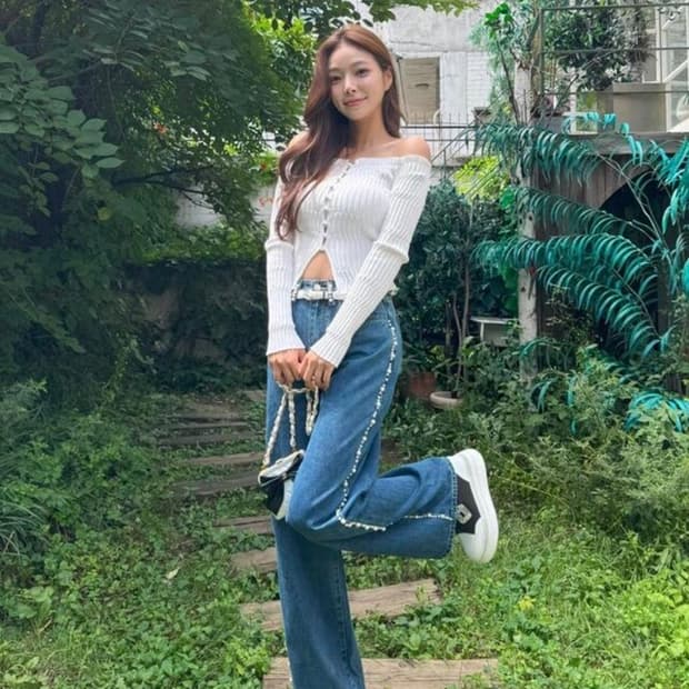 바이플로우 티아라데님