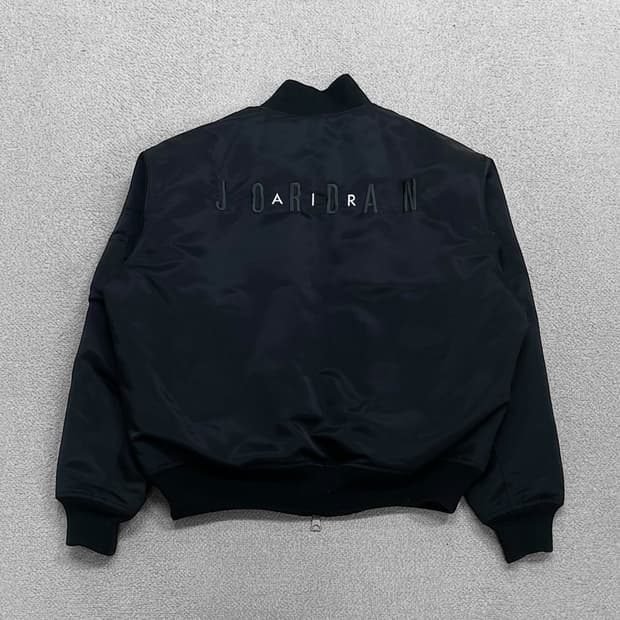 나이키 조던 에센셜 레니게이드 봄버 자켓 블랙