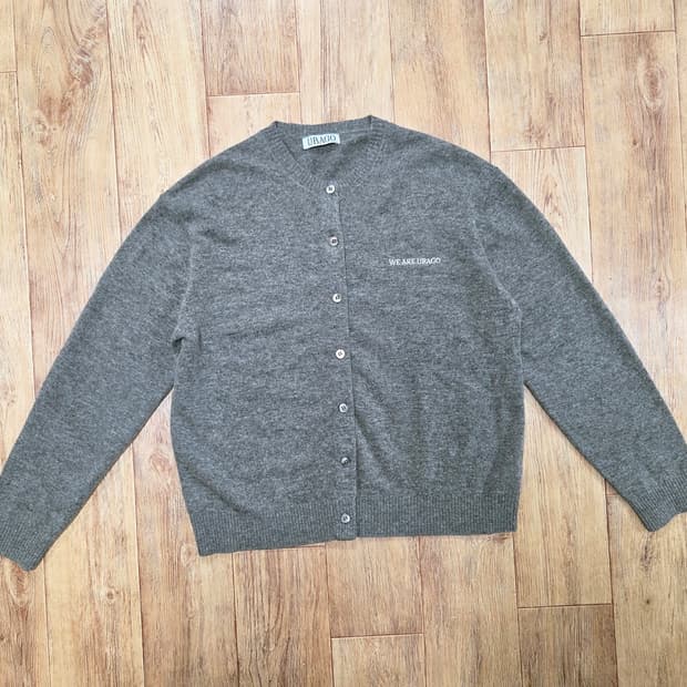 유라고(URAGO) 라운드넥 울가디건 프리사이즈