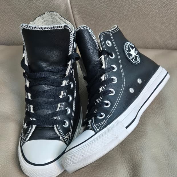 컨버스 올스타 척테일러 하이 가죽 시어링 양털 여자 240