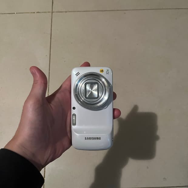 삼성 갤럭시 줌 4