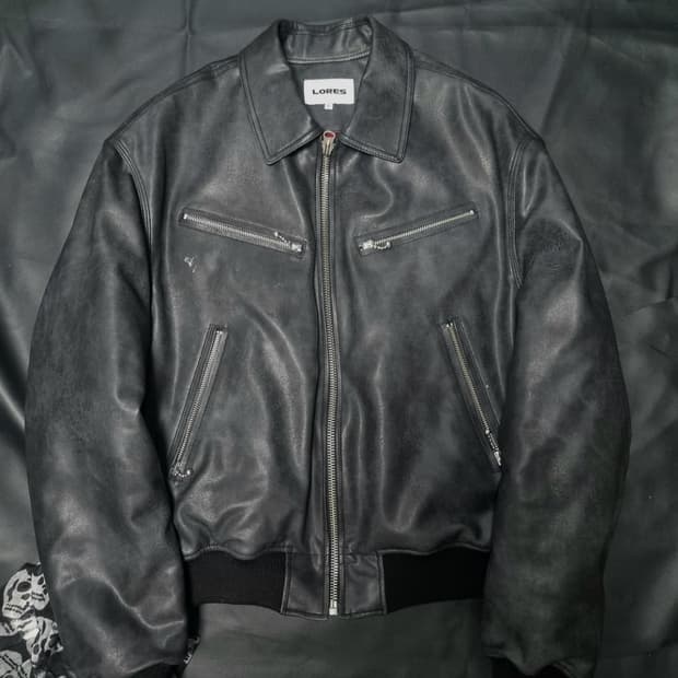 로어즈 Lores 레더 자켓