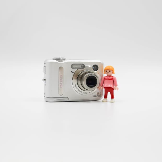 Casio QV-R61 (카시오 QV-R61)