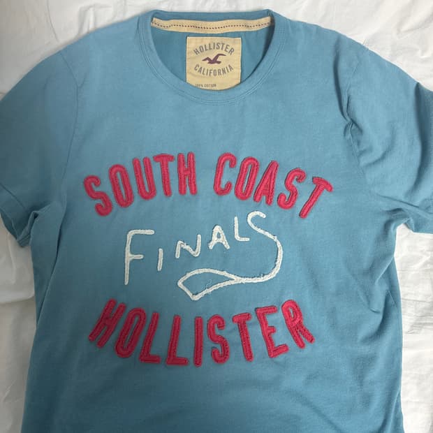 홀리스터 티셔츠