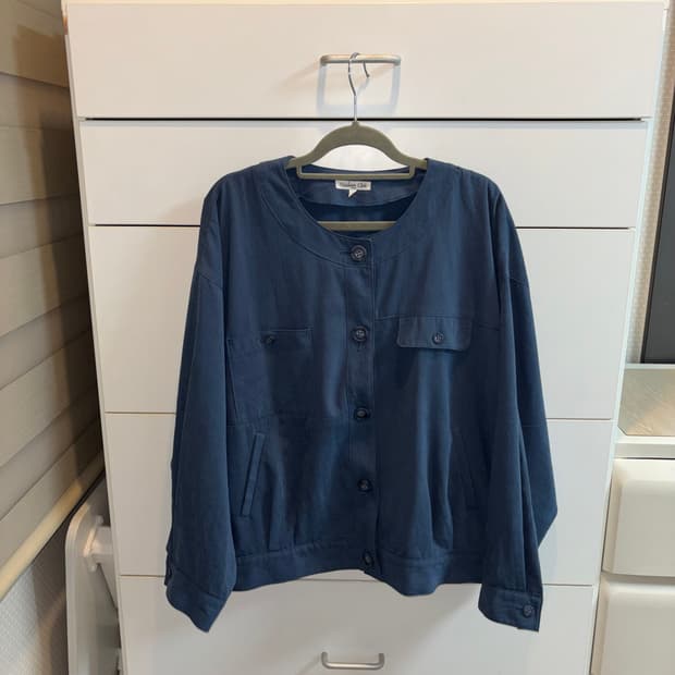 빈티지 미드나잇 블루 라운드넥 자켓