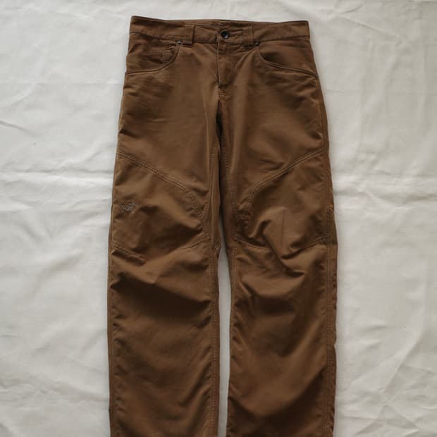 아크테릭스 크로닌 워크 팬츠