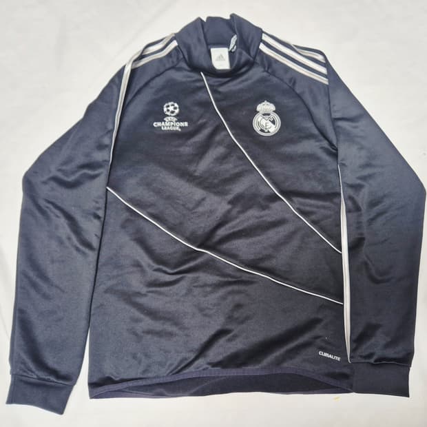 레알 마드리드 긴팔 연습복 팝니다 
