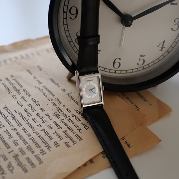 [YSL] Square Blue Hands Point Watch