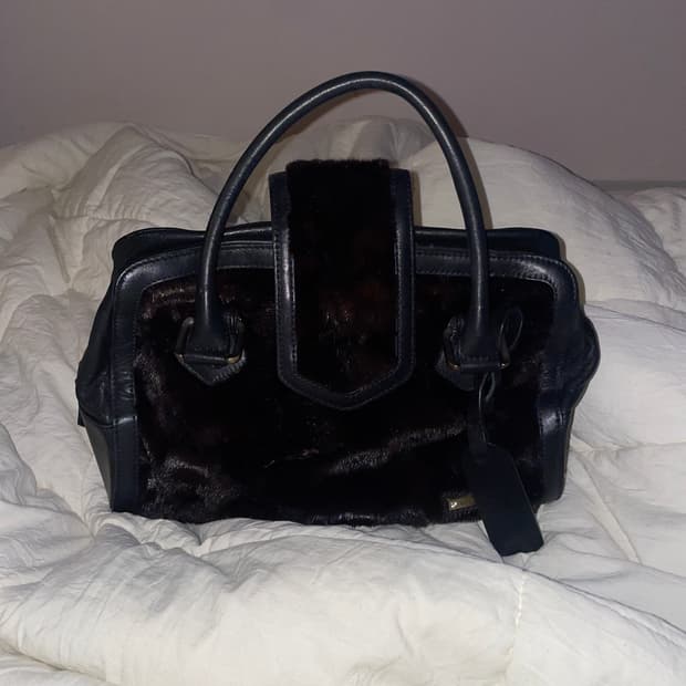 밍크100% 소가죽 빈티지 숄더백