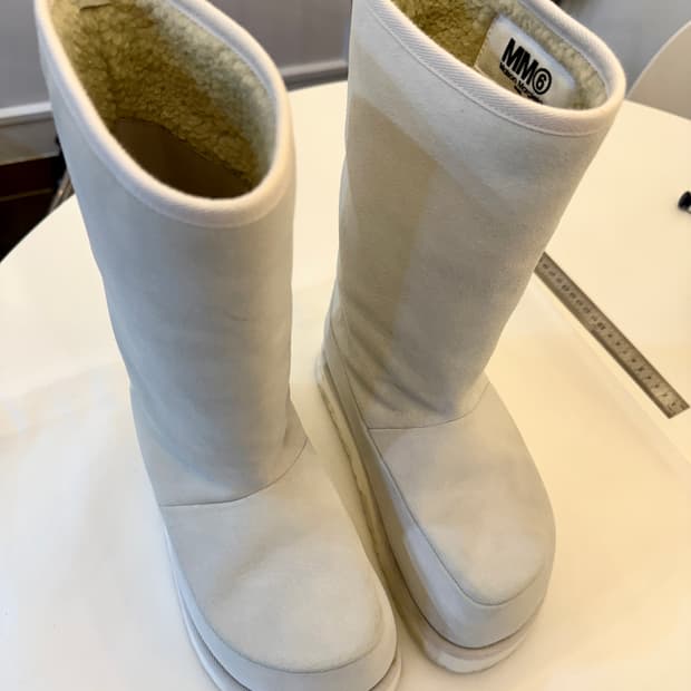 MM6 양털 부츠 38 사이즈