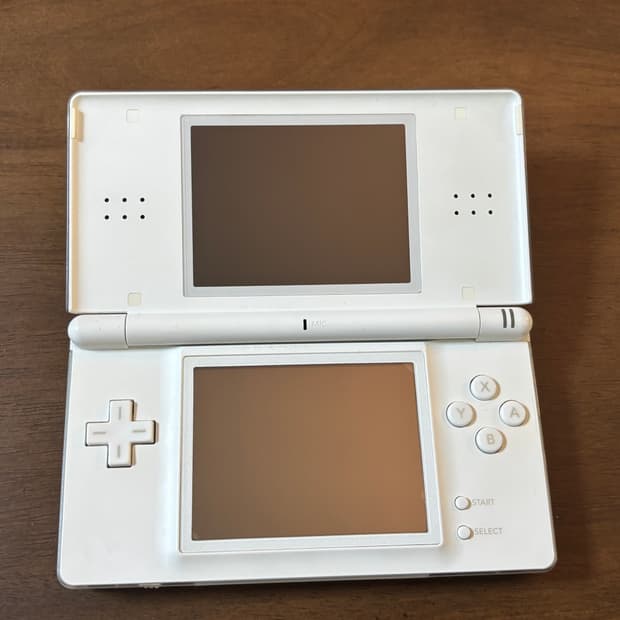 닌텐도 DS Lite 화이트