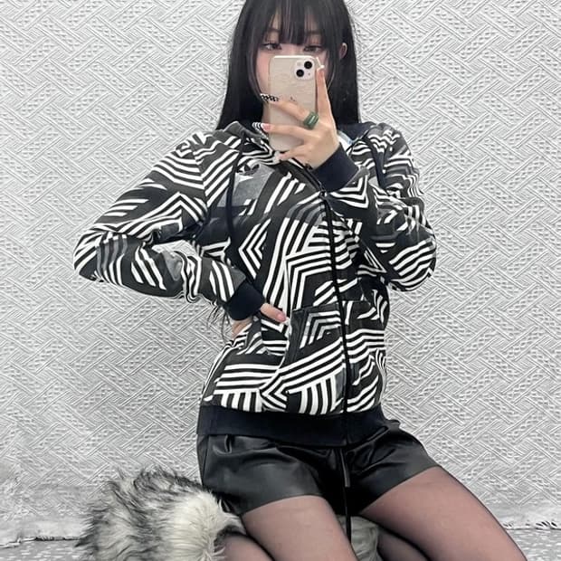 아디다스 스트릿 펑크 키치 기하학 패턴 져지 후드집업 90 C10215