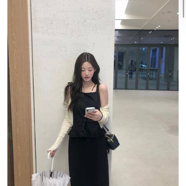 새상품) 제니오 [made] 프릴리 뷔스티에 블라우스 세트