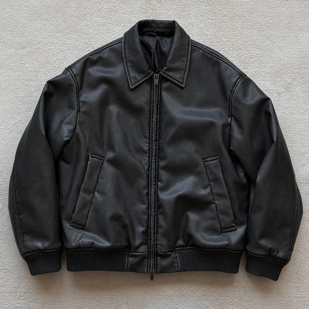 SPAO 신세틱레더 인슐레이트 워싱 블루종