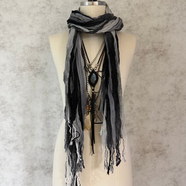 Vkei scarf