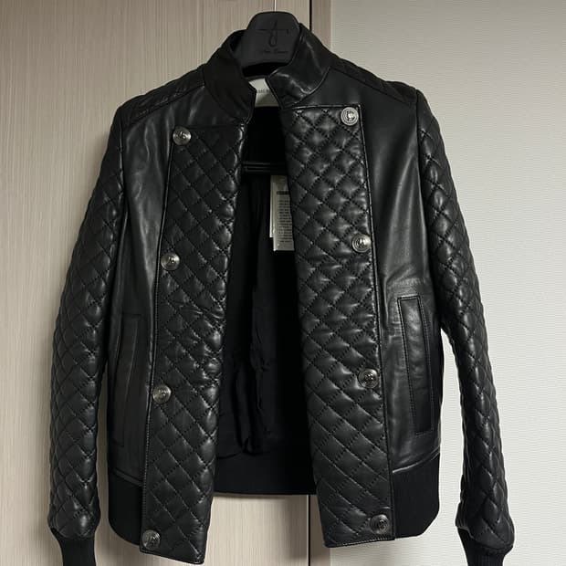 [36] 피에르 발망 레더자켓