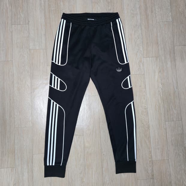 S) 아디다스 블랙 불꽃 트레이닝 조거 팬츠