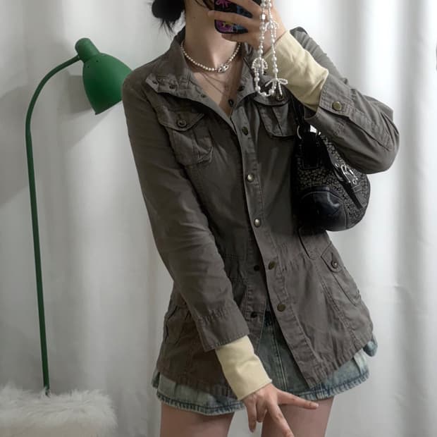 차콜 그레이 Y2K 자켓