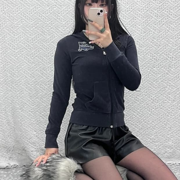 나이키 Y2K 레트로 키치 딱붙핏 후드집업 M C10460