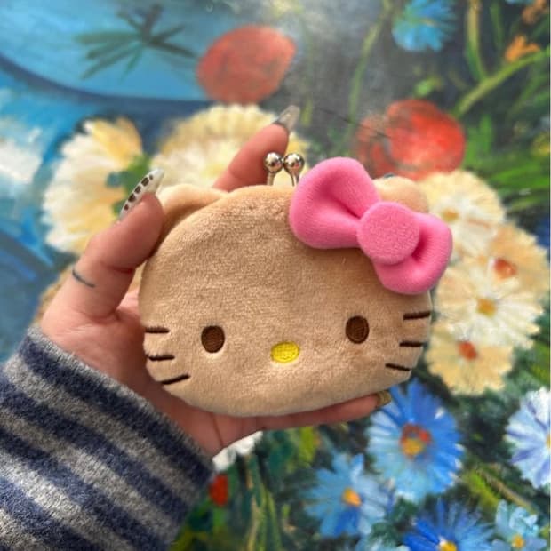 last one/SANRIO COIN PURSE