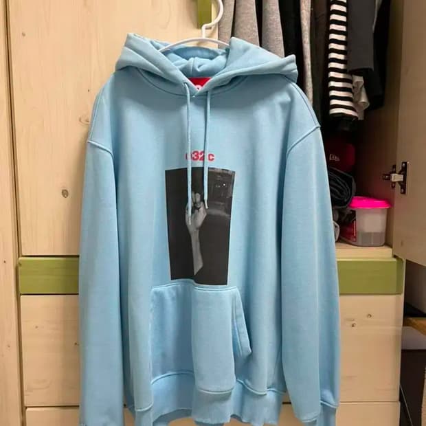 M)032c 기리보이 후드티