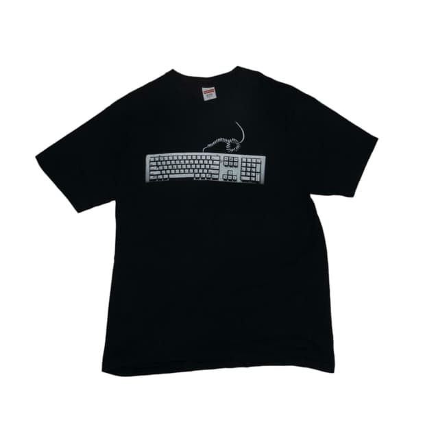 슈프림 19ss 반팔 티셔츠
