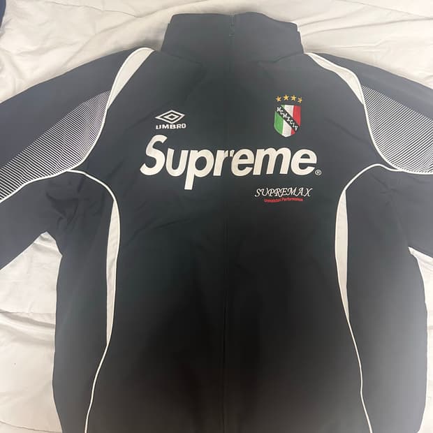 엄브로x슈프림 트랙자켓