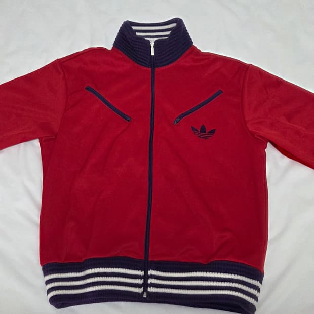아디다스 레드 삼선 트랙탑 져지