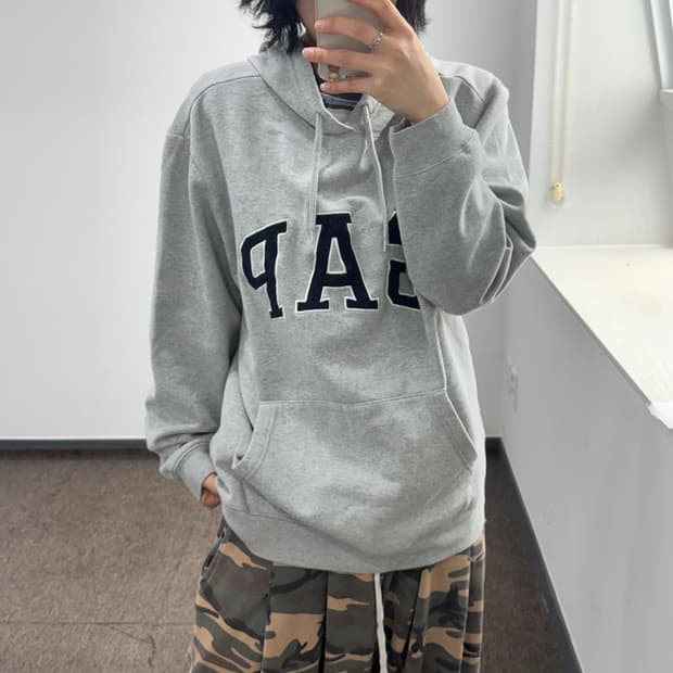 Gap 갭 블랙로고 그레이 후드티 