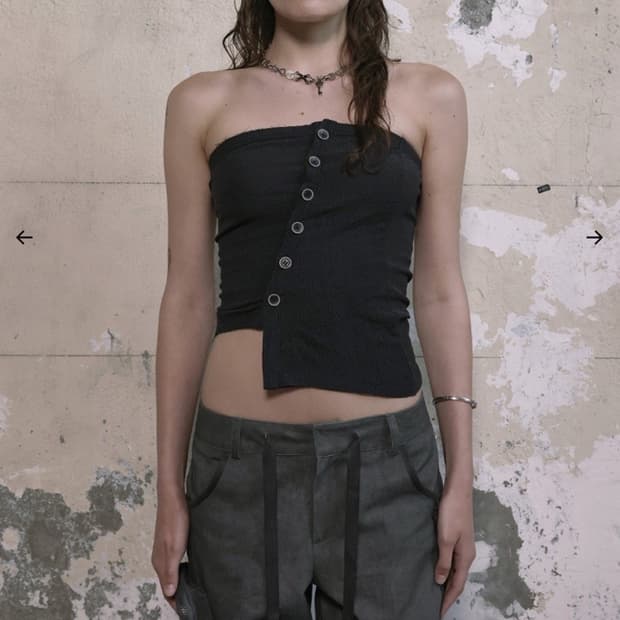 보헤미안서울 오블리크 버튼 뷔스티에