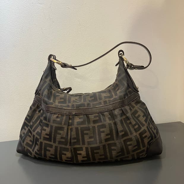 펜디 쥬카 숄더백