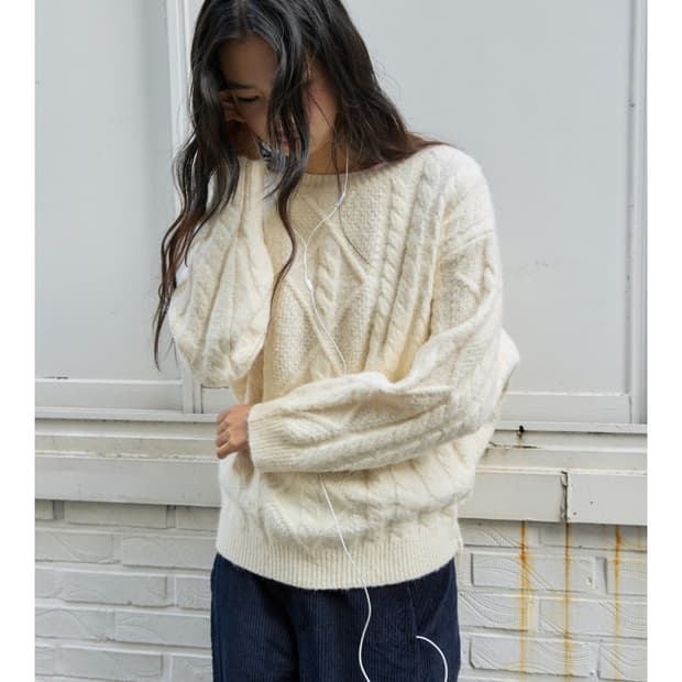 미치코런던 코시노 케이블 울 니트 크림