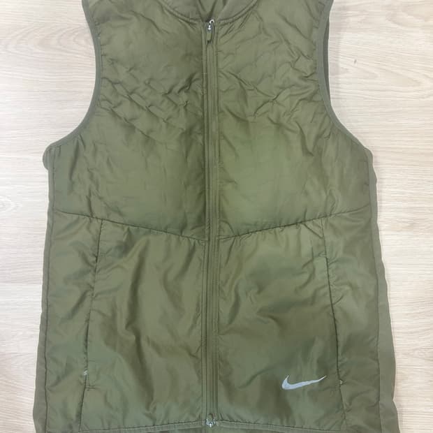 나이키 에어로프트 조끼