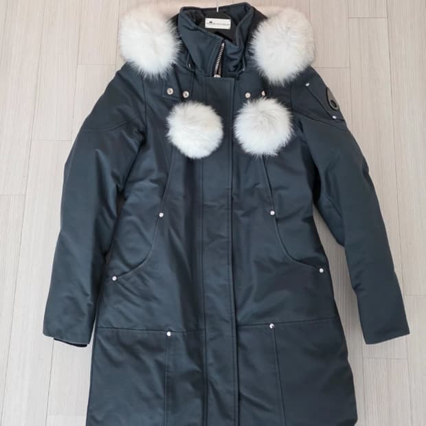 무스너클 여성 패딩