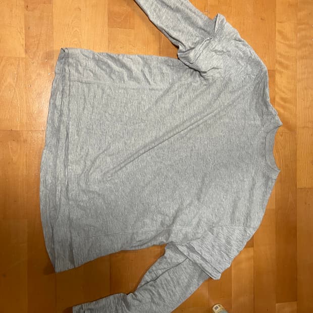 999휴머니티 롱슬리브